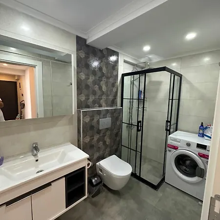 Merkez Luex Sifir Daire פאטהיה