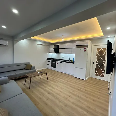 Merkez Luex Sifir Daire * פאטהיה