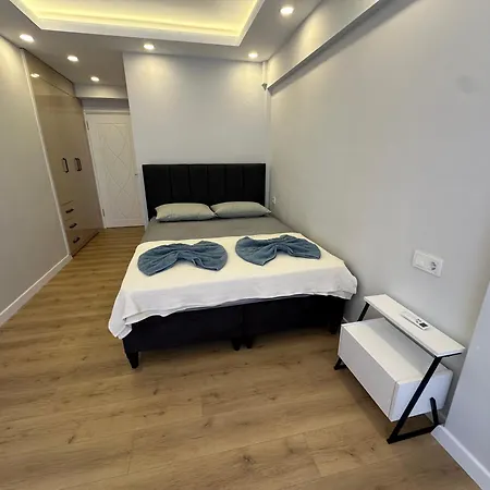 Apartamento Merkez Luex Sifir Daire *
